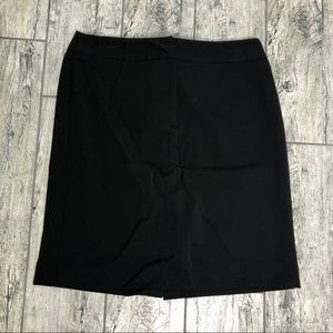 Jones Wear black skirt